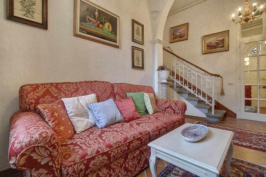 شقة Santa Croce Elegant With Garage فلورنس المظهر الخارجي الصورة
