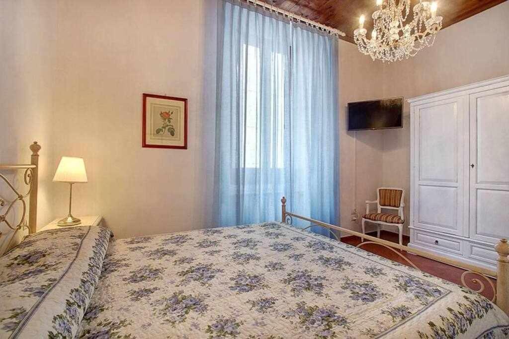 شقة Santa Croce Elegant With Garage فلورنس المظهر الخارجي الصورة