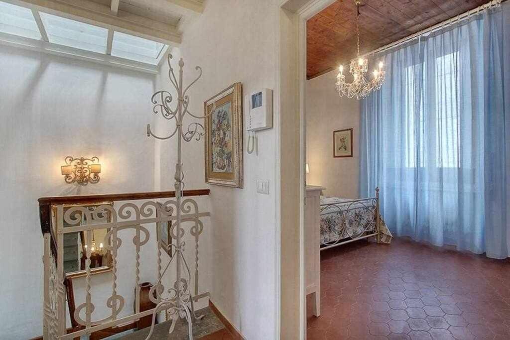 شقة Santa Croce Elegant With Garage فلورنس المظهر الخارجي الصورة