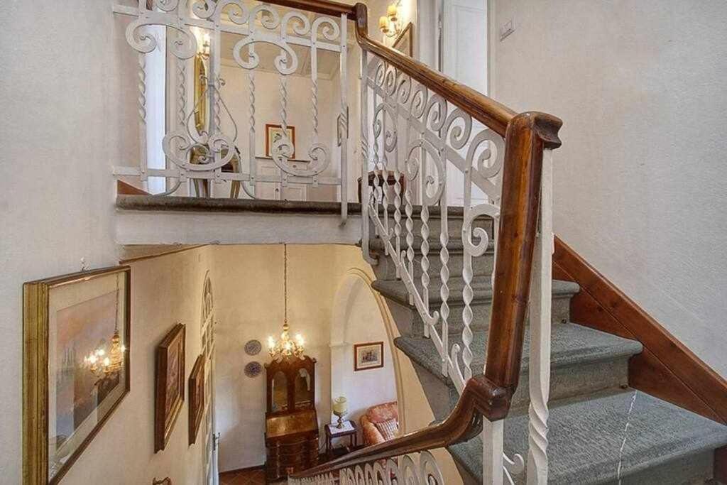 شقة Santa Croce Elegant With Garage فلورنس المظهر الخارجي الصورة